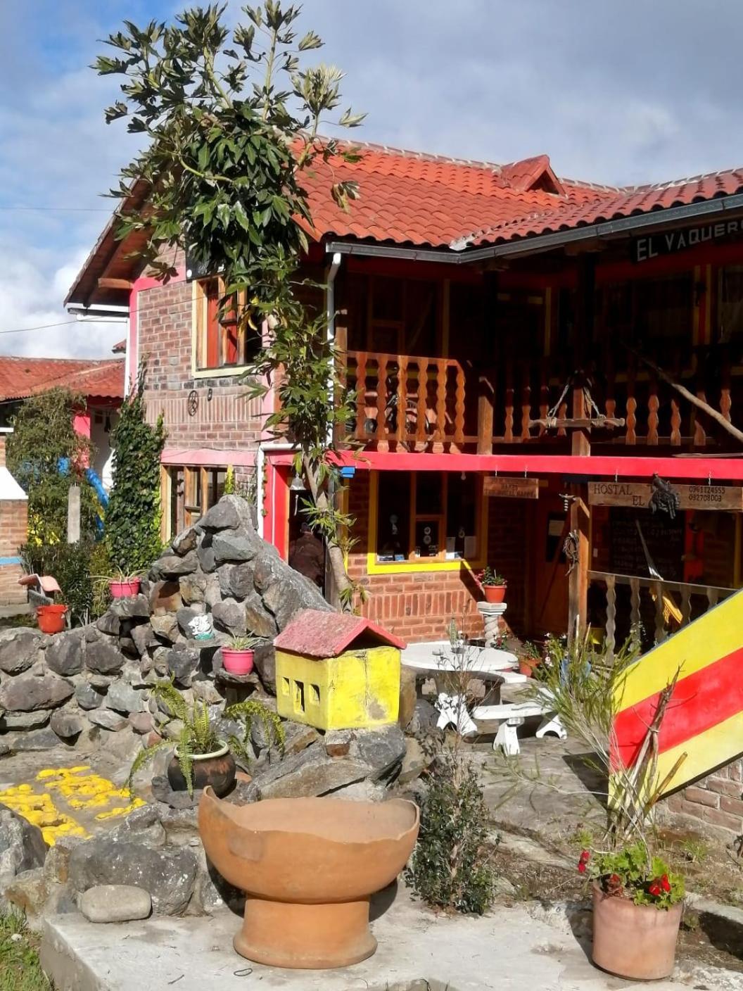 Hostal El Vaquero Chugchilán Esterno foto