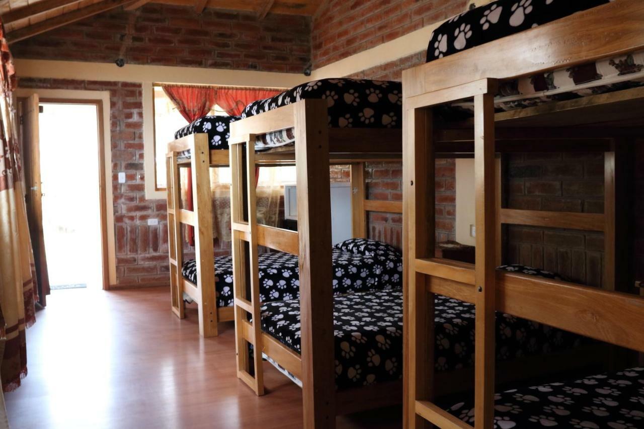 Hostal El Vaquero Chugchilán Esterno foto