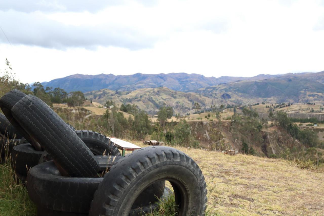 Hostal El Vaquero Chugchilán Esterno foto